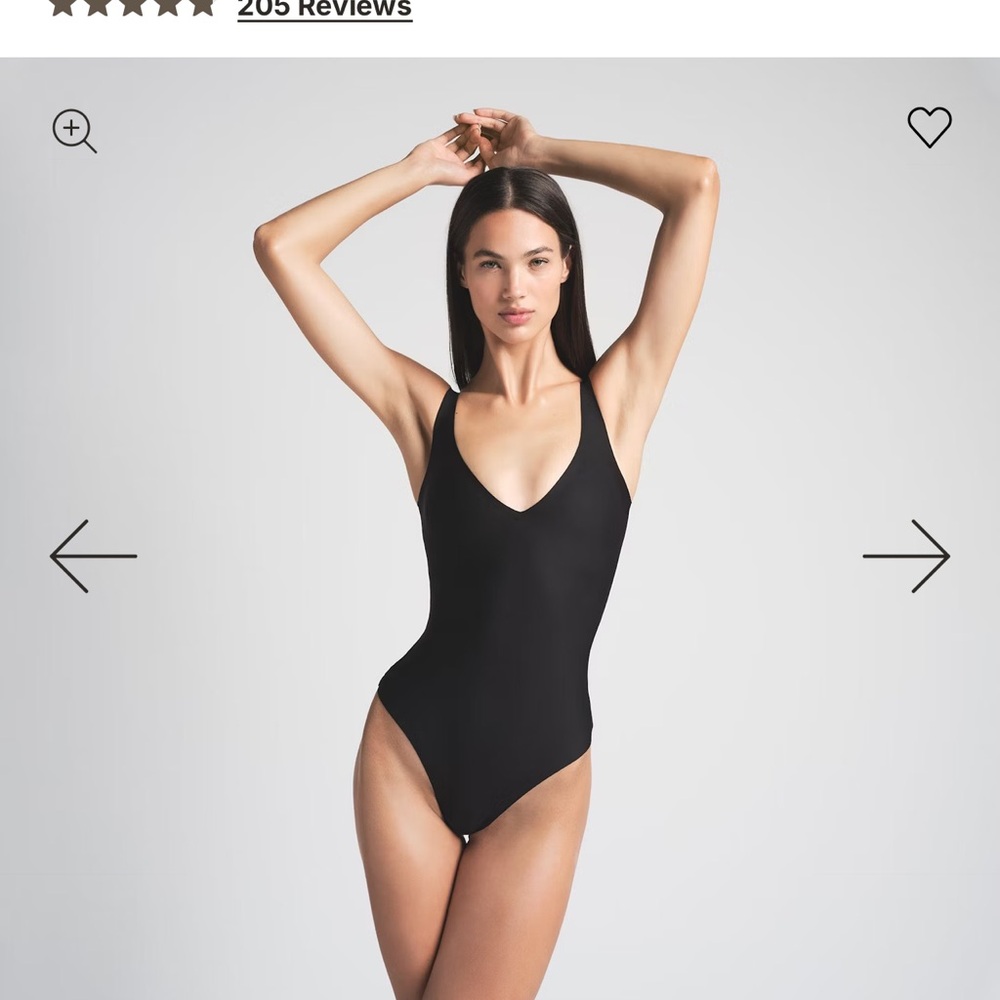 SKIMS UNLINED PLUNGE THONG BODYSUIT